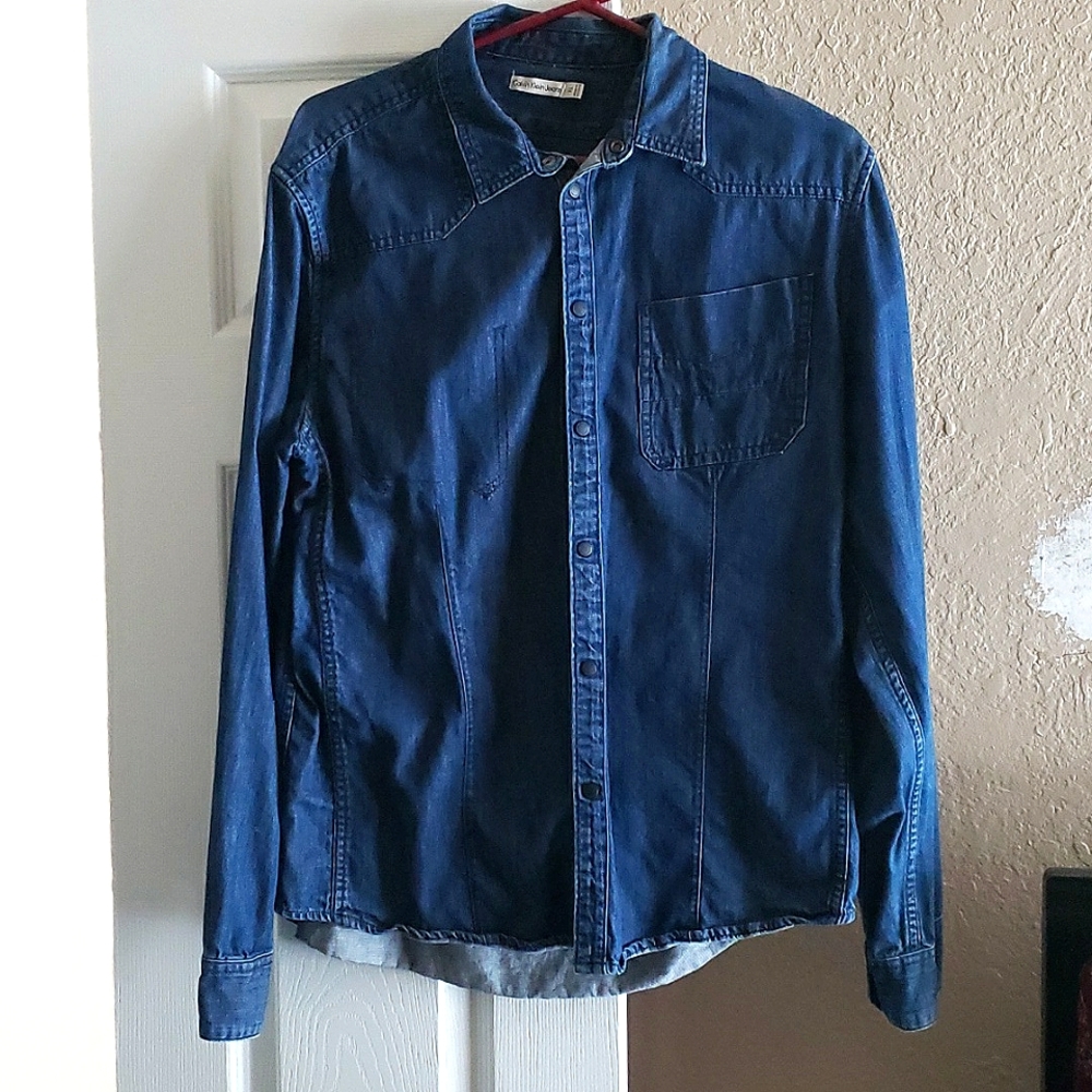 Calvin Klien long-sleeved denim.. size xl